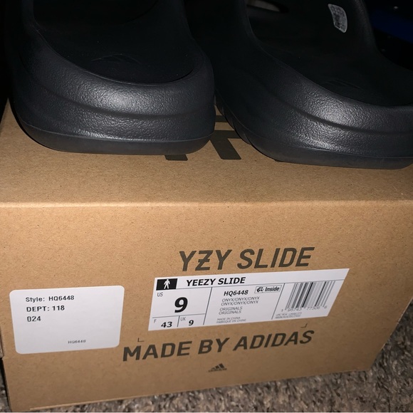 yeezys womens size 9